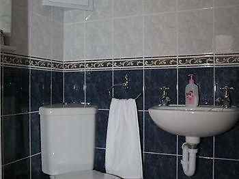 Wellcroft House Hotel Diggle Bagian luar foto